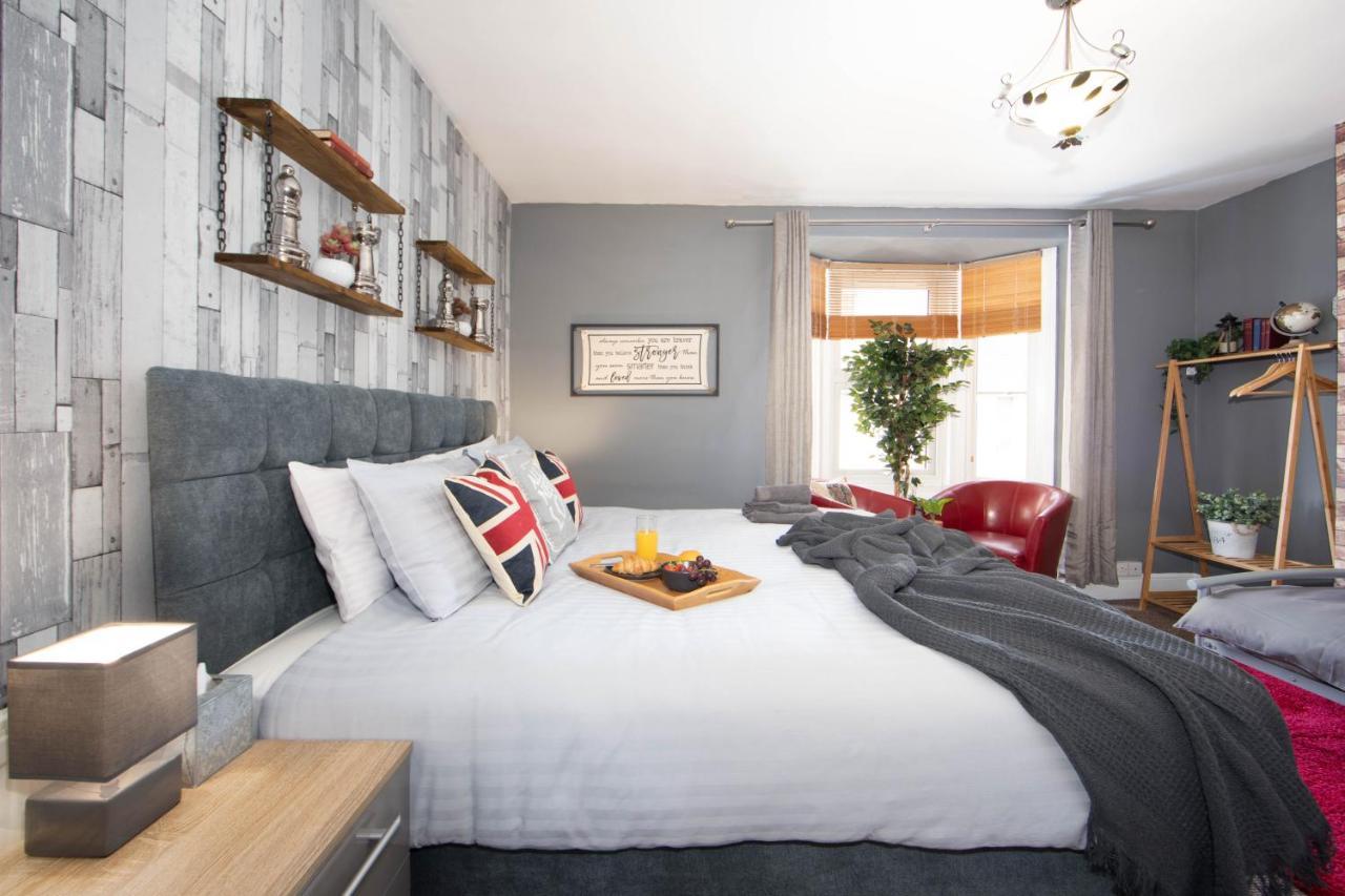 Cosy 3 Bedroom House - Private & Central - Ultra Wifi Canterbury Eksteriør bilde